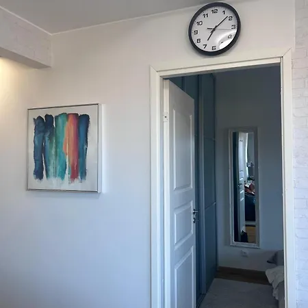 Apartment Stella's - Center - Free Secure Parking - Big Sun Terrace - Air Conditioning - Wifi - Tram To The Bus Station And Old Town