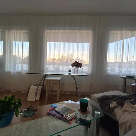 아파트 Stella's - City Center - Free Secure Parking - Big Sun Terrace - Air Conditioning - Wifi - Tram To The Bus Station And Old Town *