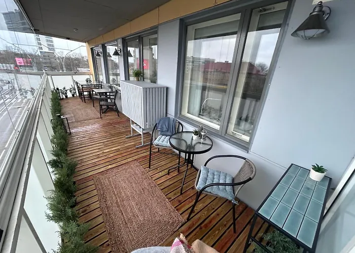 Apartman Stella's - Center - Free Secure Parking - Big Sun Terrace - Air Conditioning - Wifi - Tram To The Bus Station And Old Town Tallinn