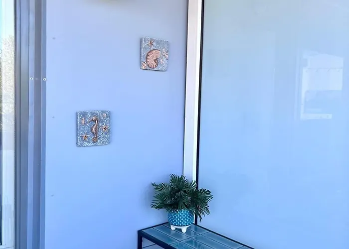 Stella's - Center - Free Secure Parking - Big Sun Terrace - Air Conditioning - Wifi - Tram To The Bus Station And Old Town * Tallinn