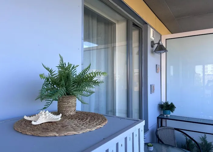 Stella's - Center - Free Secure Parking - Big Sun Terrace - Air Conditioning - Wifi - Tram To The Bus Station And Old Town Apartman