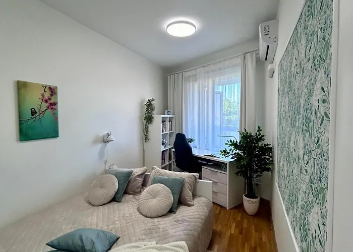 Stella's - Center - Free Secure Parking - Big Sun Terrace - Air Conditioning - Wifi - Tram To The Bus Station And Old Town טאלין