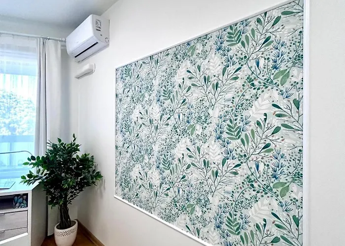 Apartament Stella's - Center - Free Secure Parking - Big Sun Terrace - Air Conditioning - Wifi - Tram To The Bus Station And Old Town